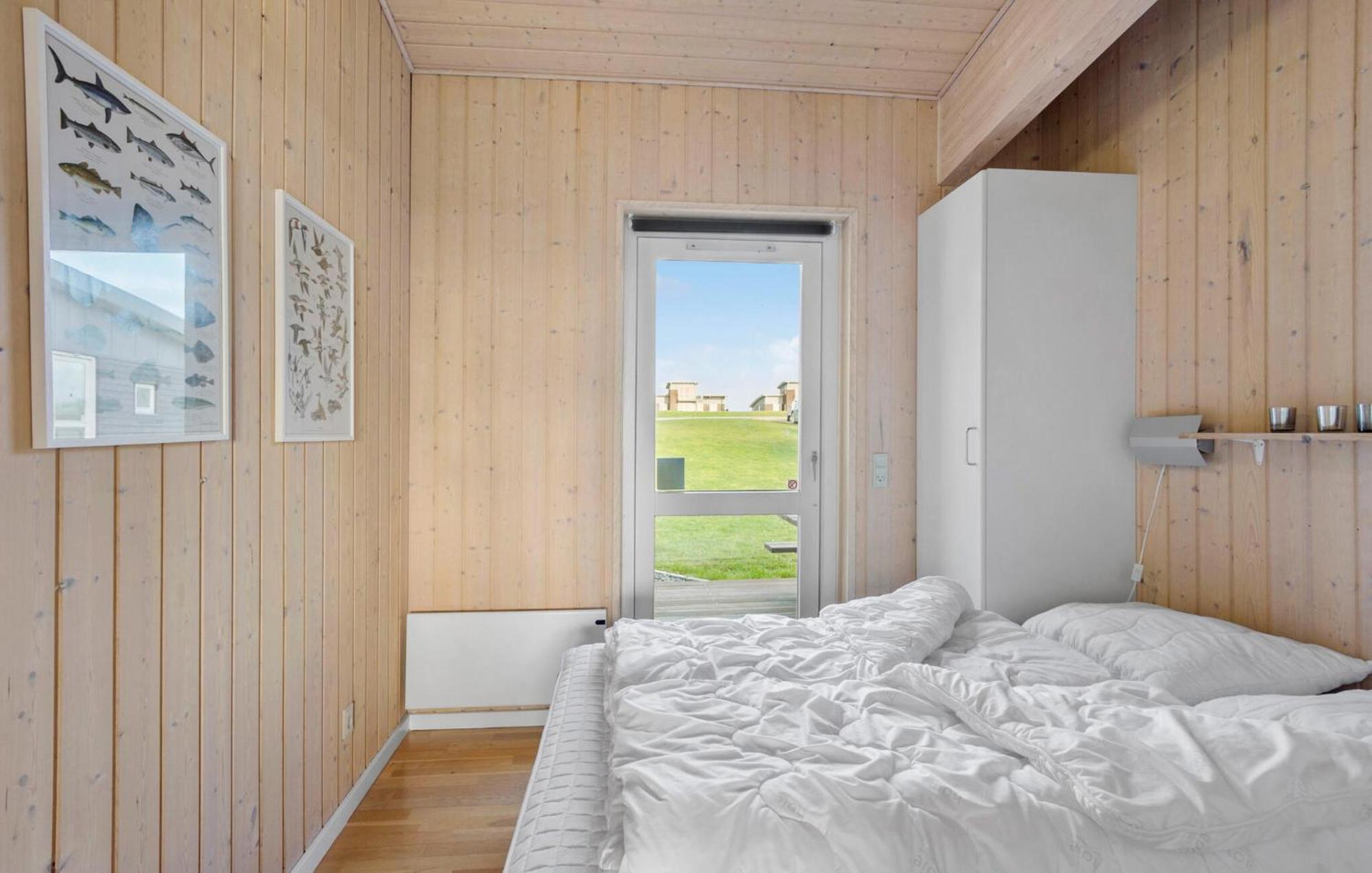 4 Bedroom Nice Home In Fåborg Εξωτερικό φωτογραφία