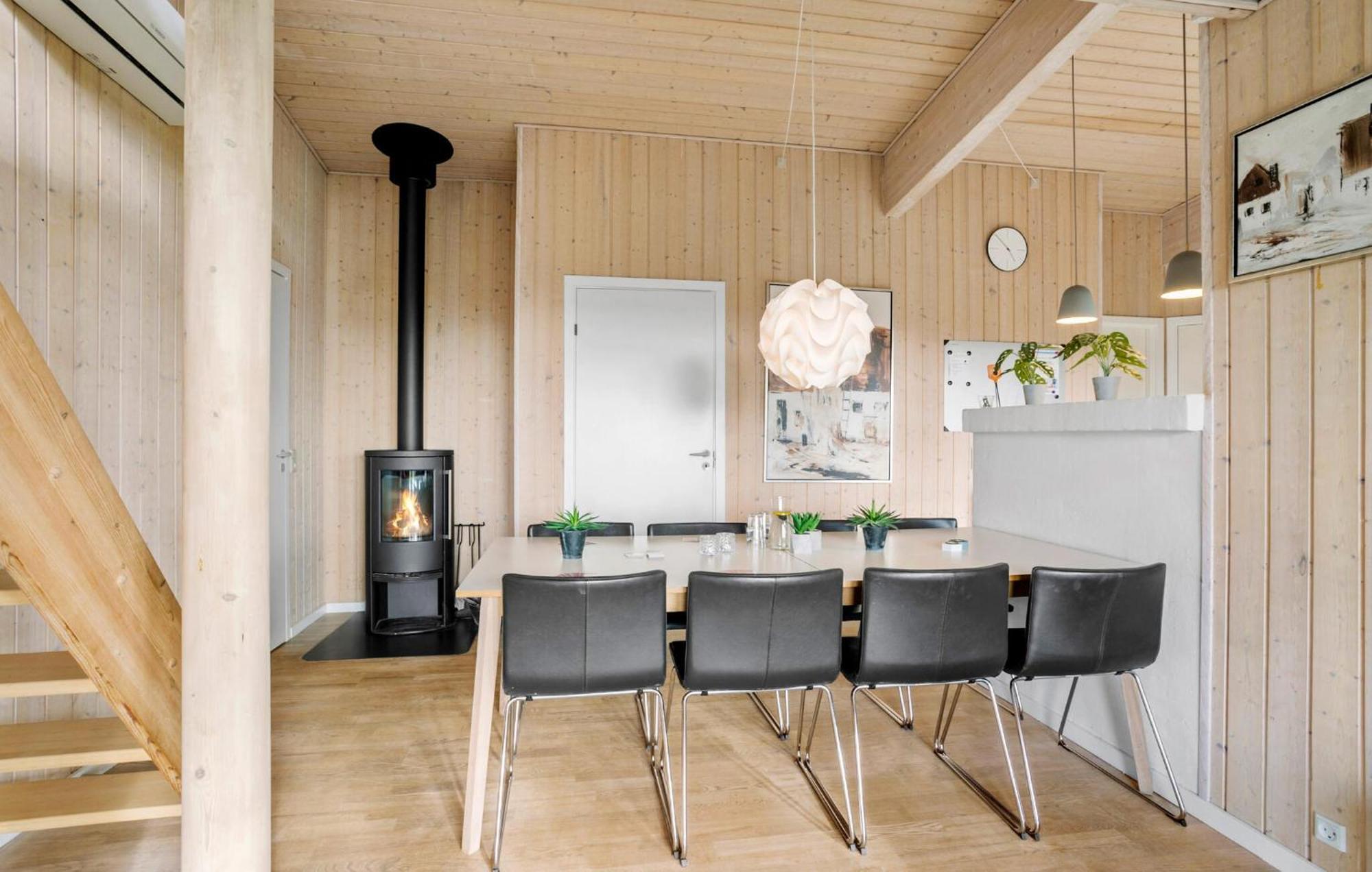 4 Bedroom Nice Home In Fåborg Εξωτερικό φωτογραφία